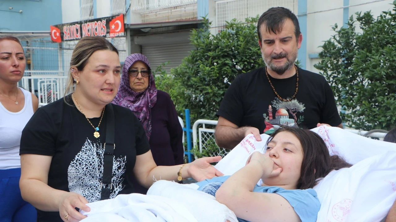 12. kattan düşen Ecrin'in mucize kurtuluşu! Sözleri yürekleri titretti: Onu indiren 'İyilik Kanatları' oldu