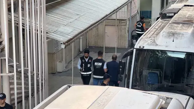Silivri Belediyesi'ne 'yolsuzluk' soruşturması; 18 şüpheli adliyeye sevk edildi