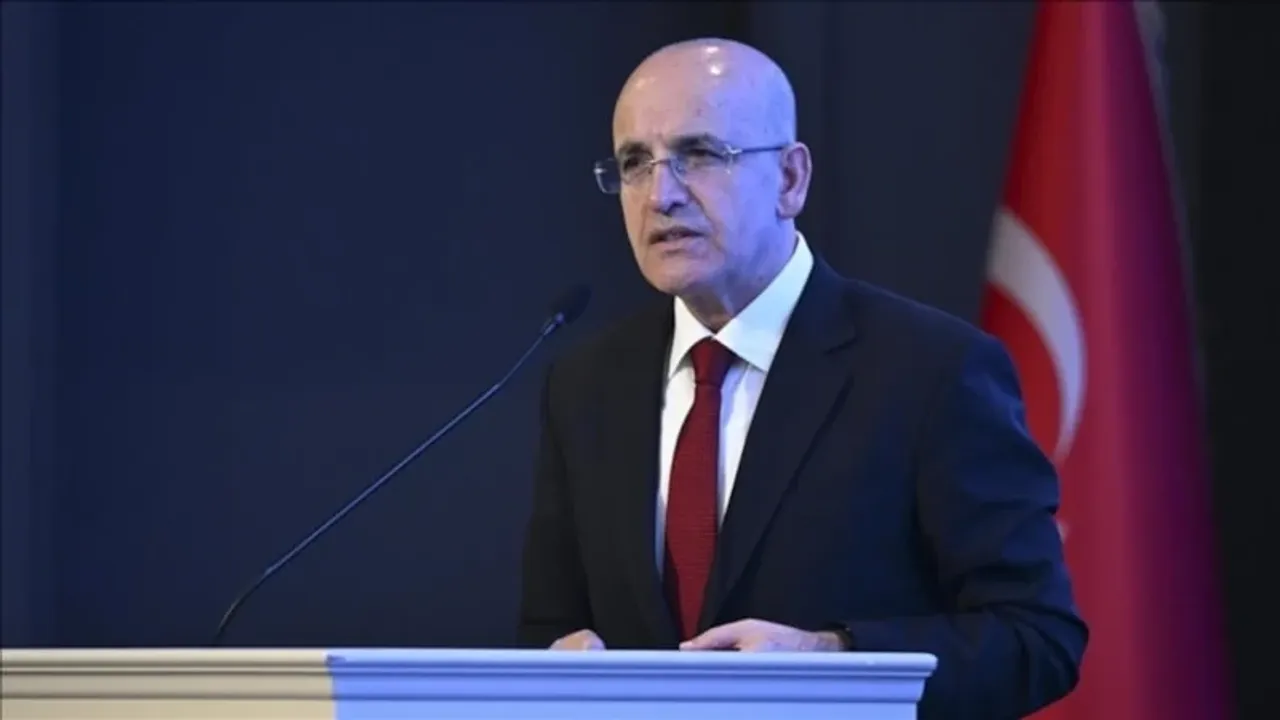 Mehmet Şimşek, yatırımcılara Türkiye'deki fırsatları anlattı