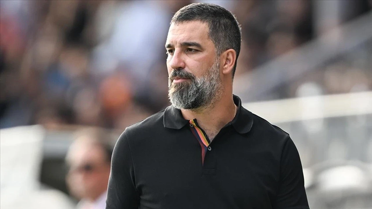 Arda Turan Ukrayna'da yılın teknik direktörü seçildi