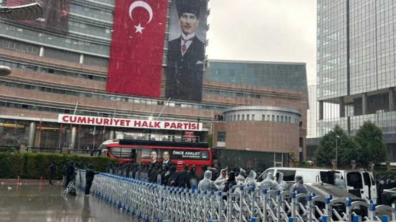 Butlan CHP'sinden 15 vekile Yeni Parti baskısı!