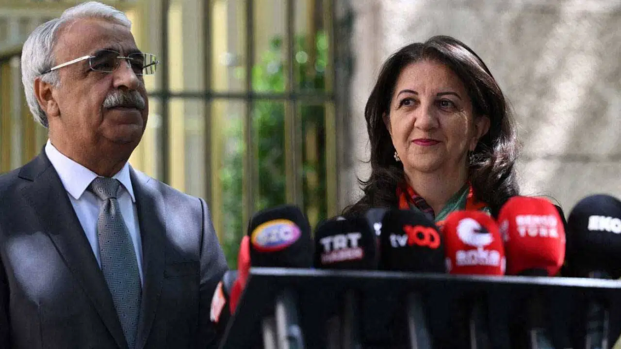 DEM Parti süreçle ilgili 'çerçeve yasa' için tura çıkacak