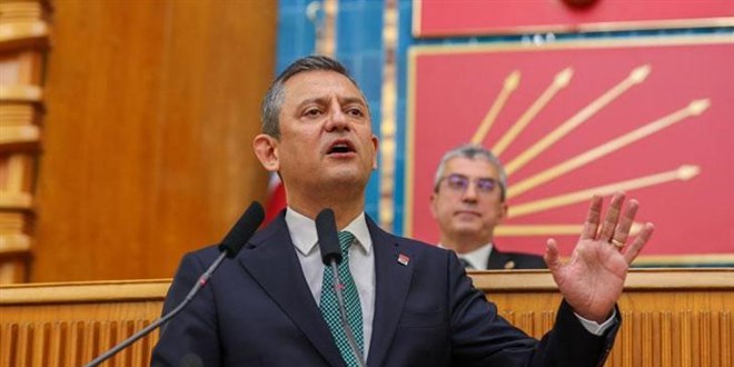 Özgür Özel ve ekibi Parti Meclisi'nden istifa etti