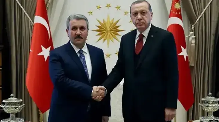Cumhurbaşkanı Erdoğan Mustafa Destici’yi tebrik etti
