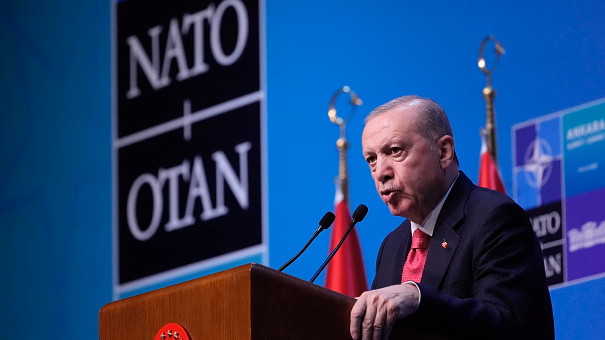 Erdoğan'ın tabanca hediyesine NATO liderleri nasıl tepki verdi?