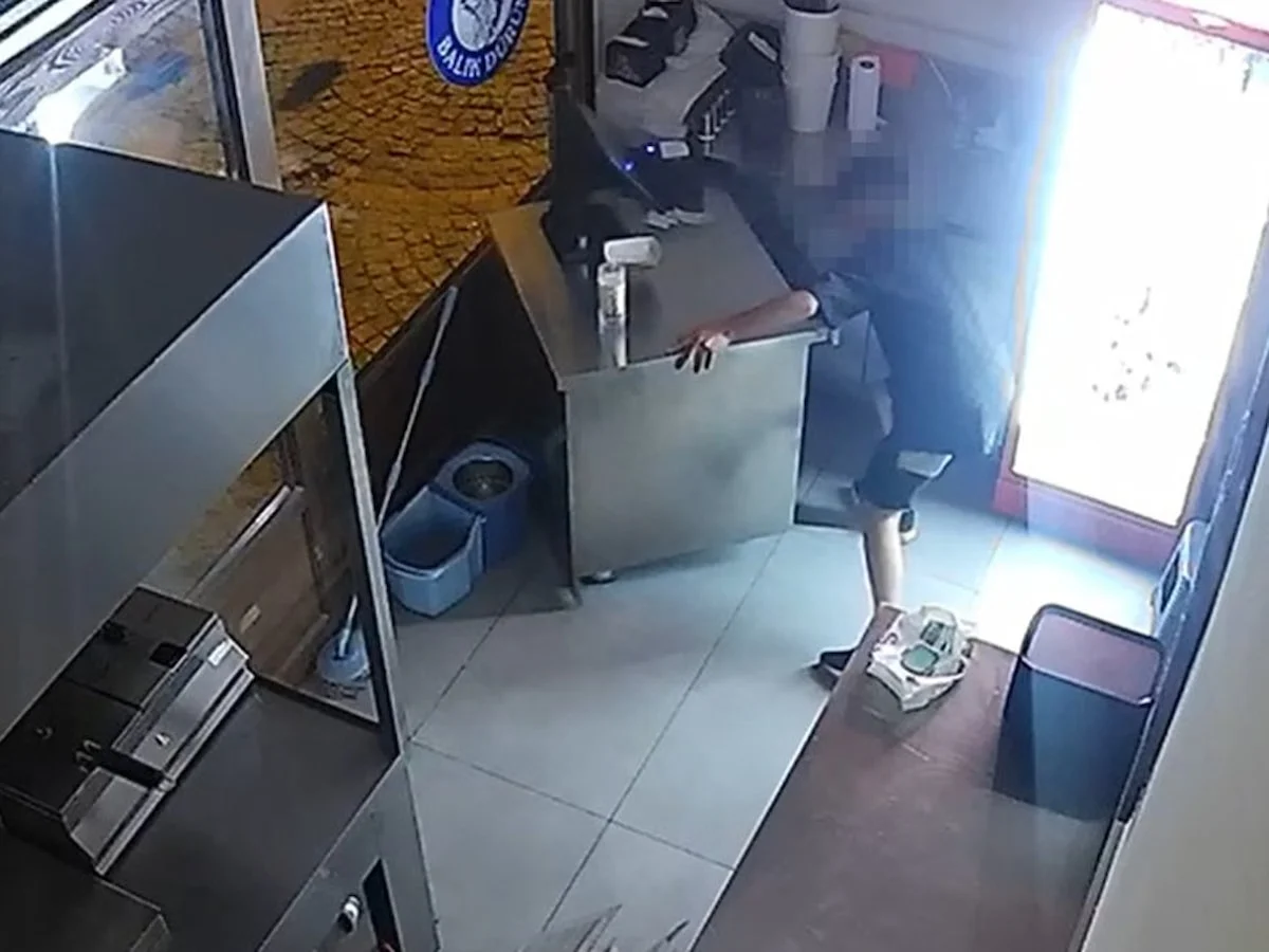 Edirne'de iş yerinden hırsızlık kamerada