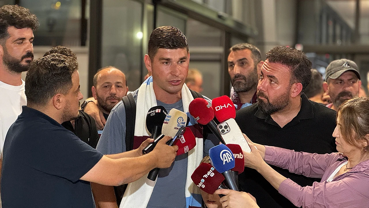 Ruslan Malinovskyi ve Noah Saviolo Trabzon'da!