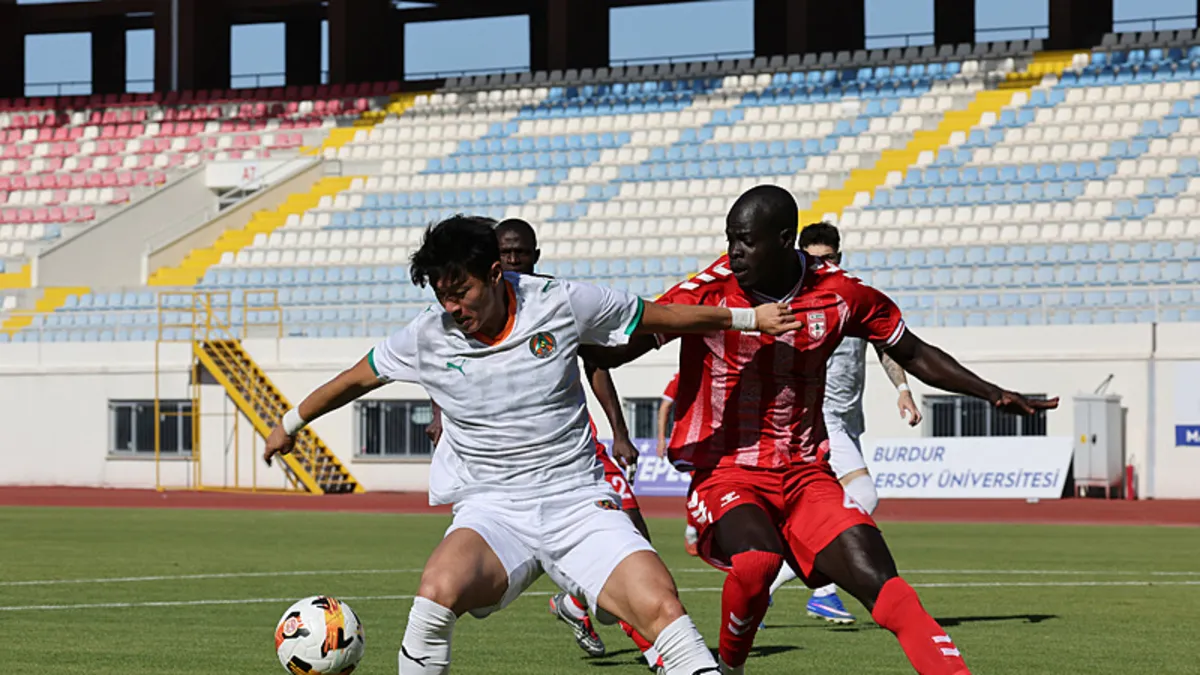 Alanyaspor hazırlık maçında berabere kaldı!