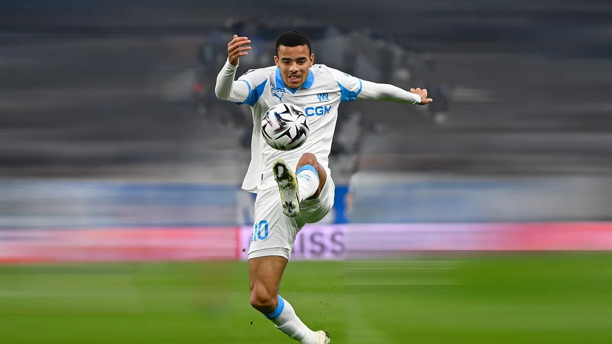 Fenerbahçe oturacağı evi bile ayarladı! Mason Greenwood’da geri sayım...