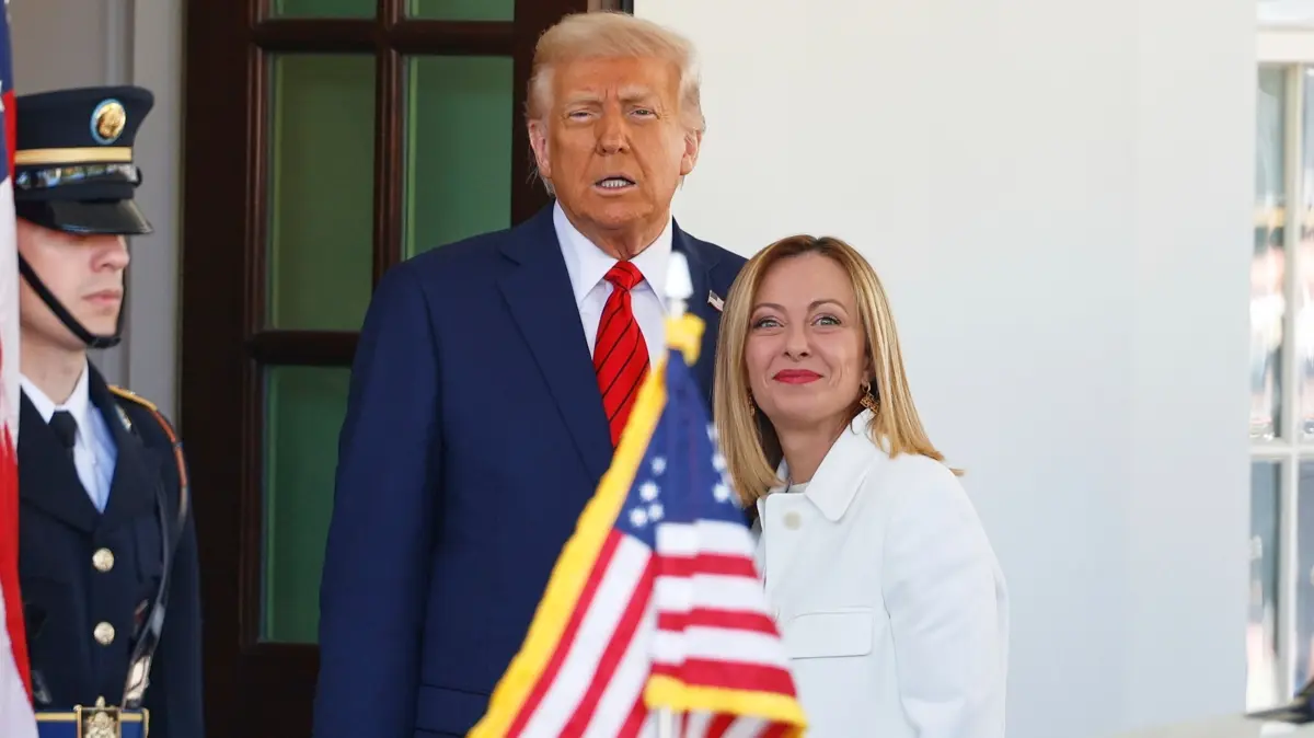 Trump'tan Meloni paylaşımı: Uzaklaştırma kararı gerekiyor