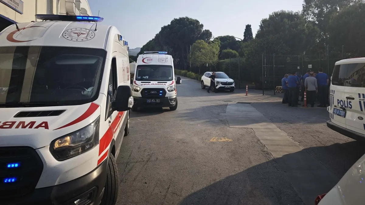 Döküm makinesine sıkışan işçi hayatını kaybetti: Manisa'da acı olay