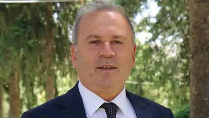Eski belediye başkanına zimmet davasında karar