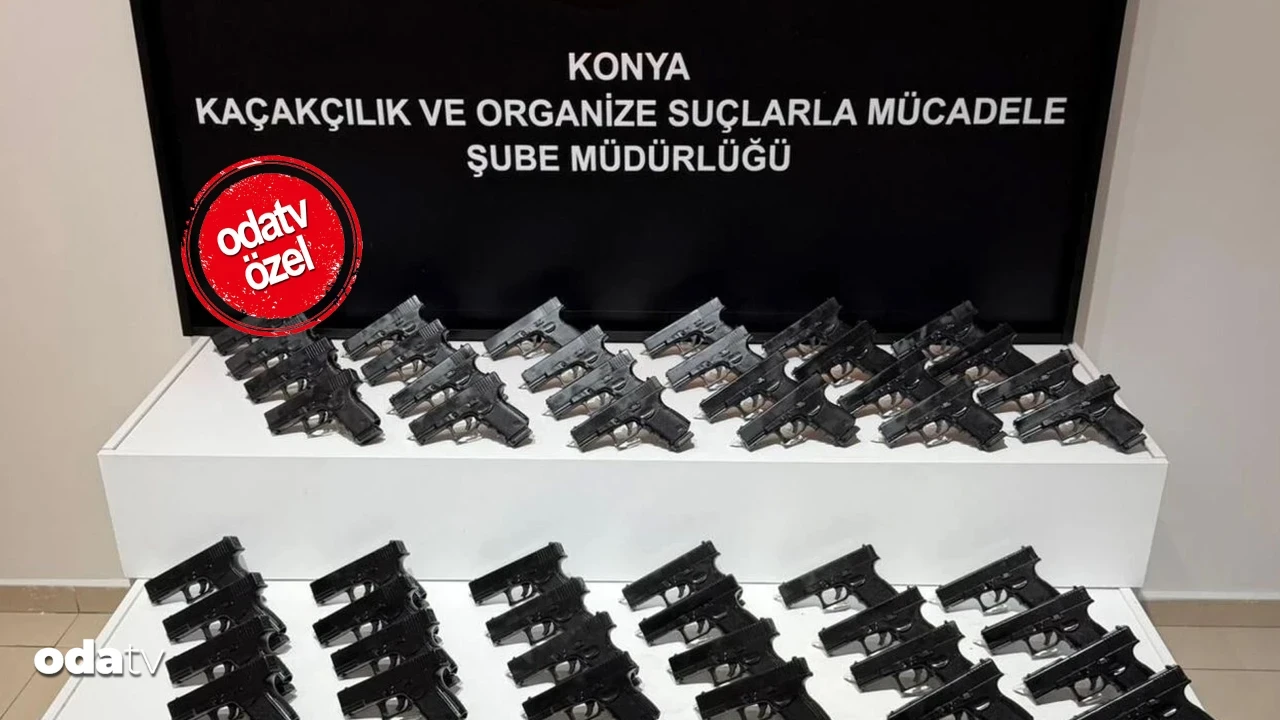 Konya'da durdurulan araçtan cephanelik çıktı: 65 ruhsatsız tabanca ele geçirildi