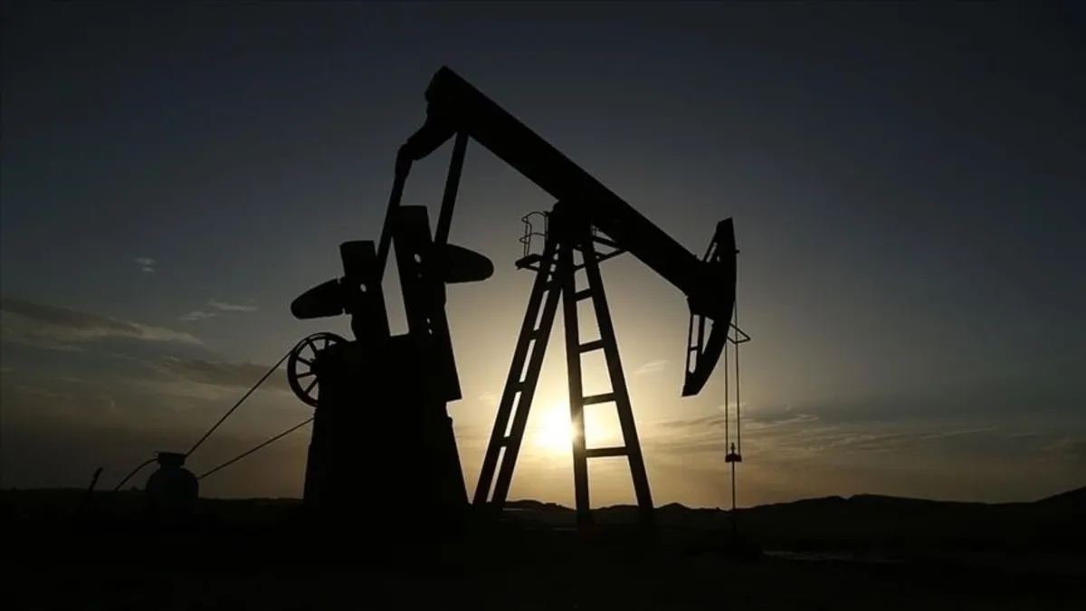ABD'nin ticari ham petrol stokları azaldı