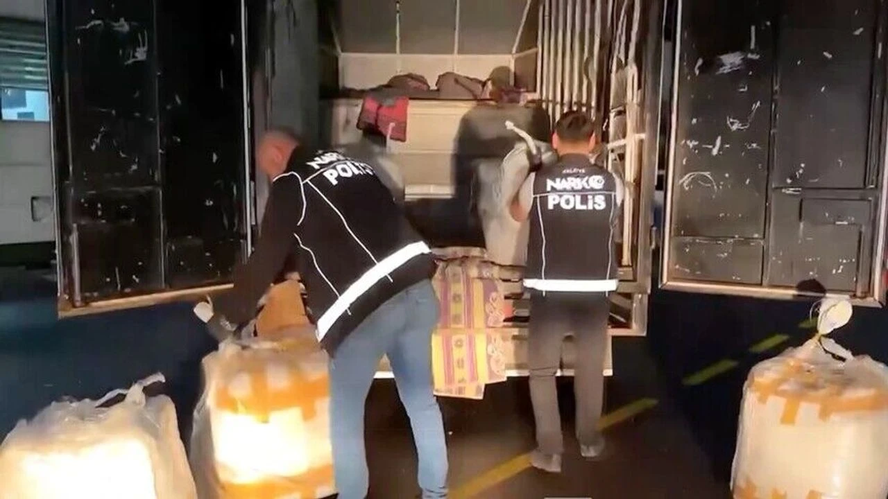 Zahir tacirlerine 69 ilde operasyon! 381 tutuklama