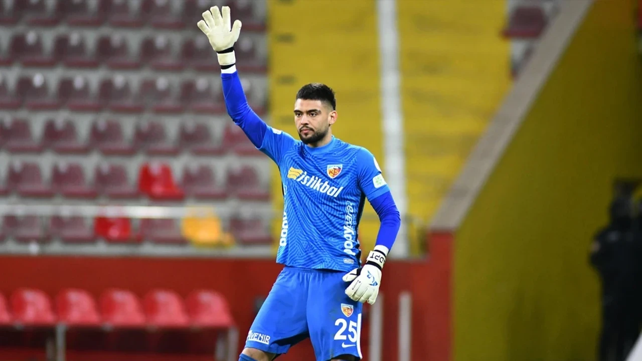 Bilal Beyazıt Kayserispor'a veda etti