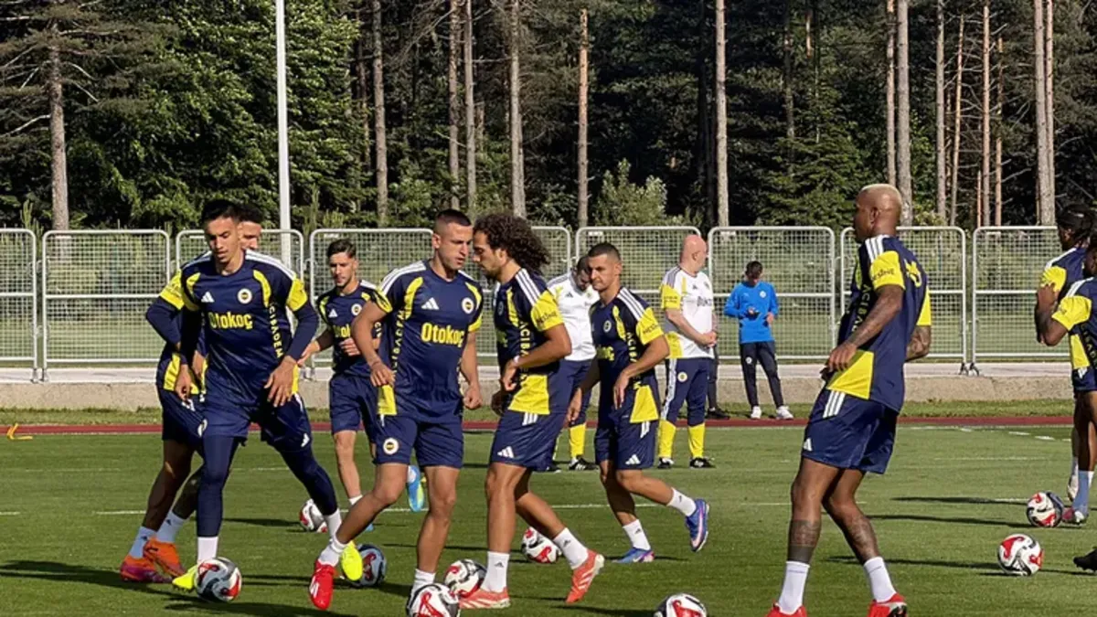 Fenerbahçe'de beklenmedik gelişme! O transfer dengeleri değiştirecek