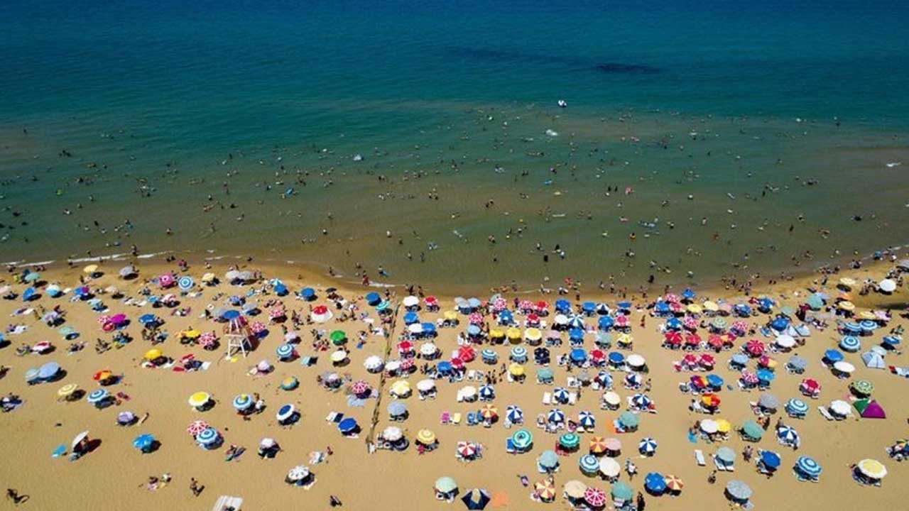 Kaymakamlık duyurdu! İstanbul Beykoz'da Karadeniz'e kıyısı olan yerlerde denize girmek yasaklandı