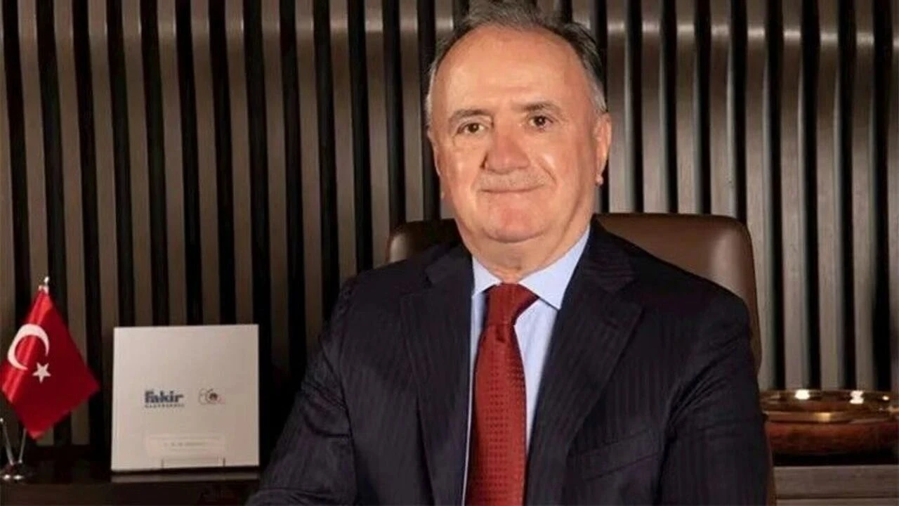 Çaykur Rizespor'un yeni başkanı Ali Zeki Saruhan oldu.