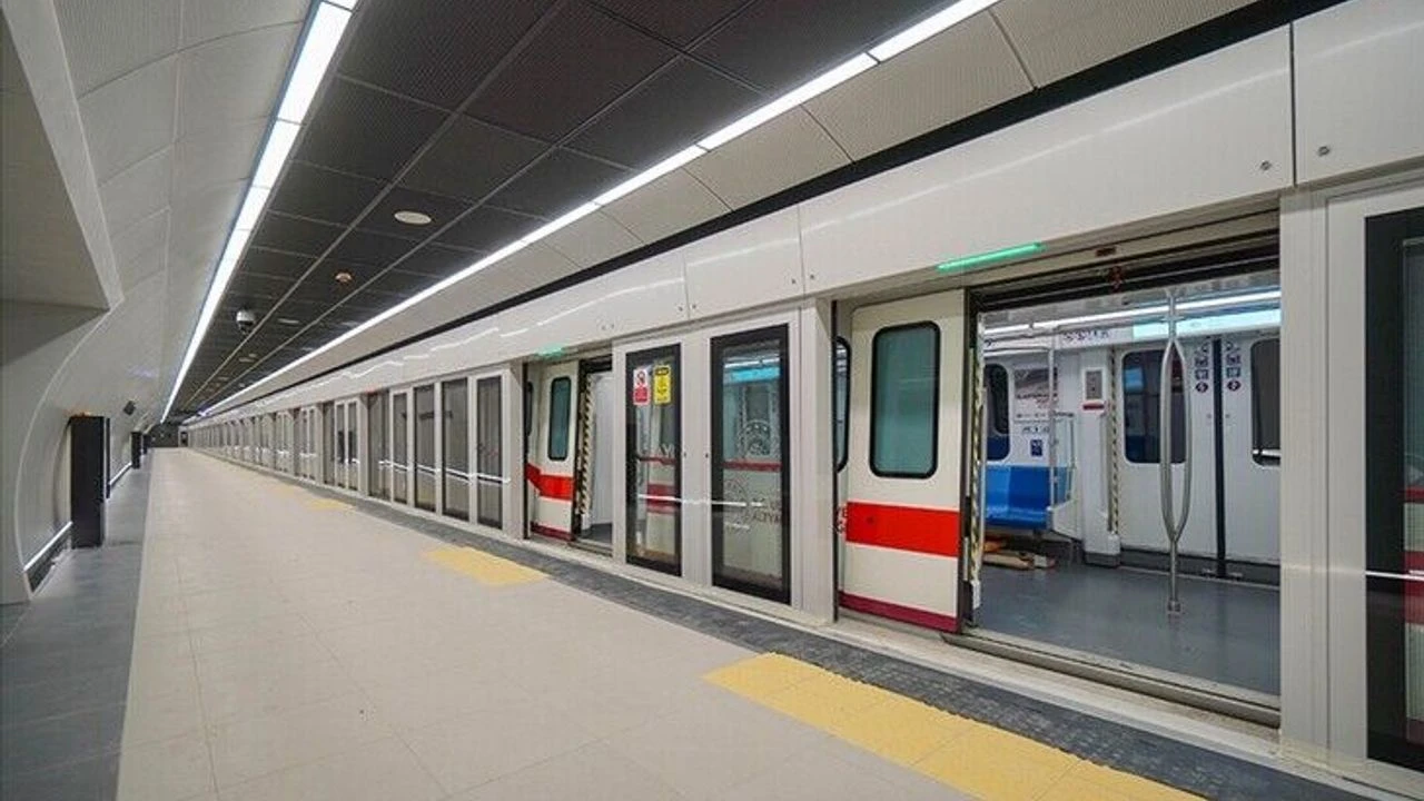 Yeni metro bir günde 10 binden fazla yolcu taşıdı