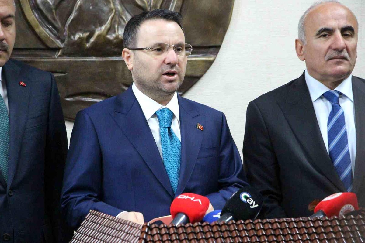 Adalet Bakanı Gürlek: "Hukuk sistemimiz üzerinde vesayetin kurulmasına müsaade etmeyeceğiz"