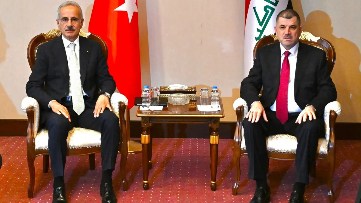 Bakan Uraloğlu, Iraklı mevkiidaşı ile görüştü: Kalkınma Yolu Projesi için iş birliği güçleniyor