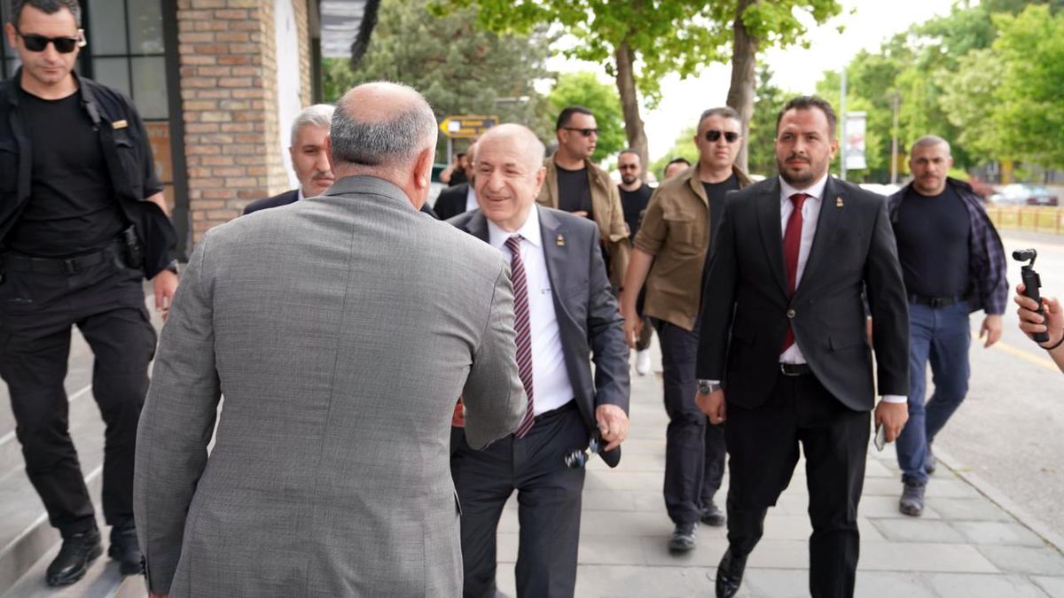 Prof. Dr. Ümit Özdağ'dan ETSO'ya Ziyaret