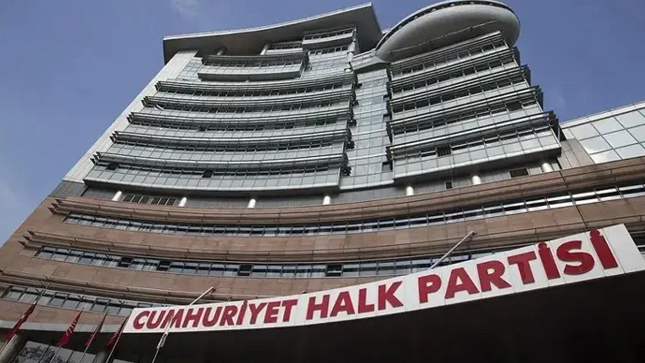 Aytunç Erkin’den CHP kulisi! Yeni parti için o tarihi işaret etti: “Artık bu işin geri dönüşü yok!”