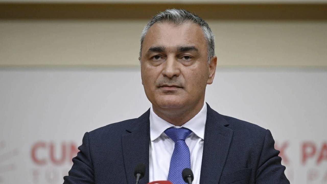 'Mutlak butlan' yönetiminin sözcüsü Sarı'dan grup toplantısı açıklaması: "Hiçbir şey gizli kalmayacak"