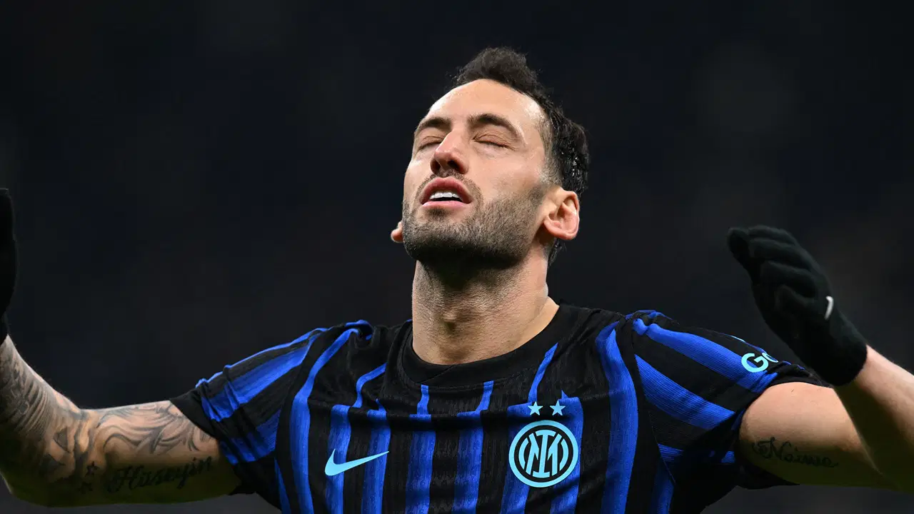 İtalyan basını duyurdu: Inter'den Hakan Çalhanoğlu kararı