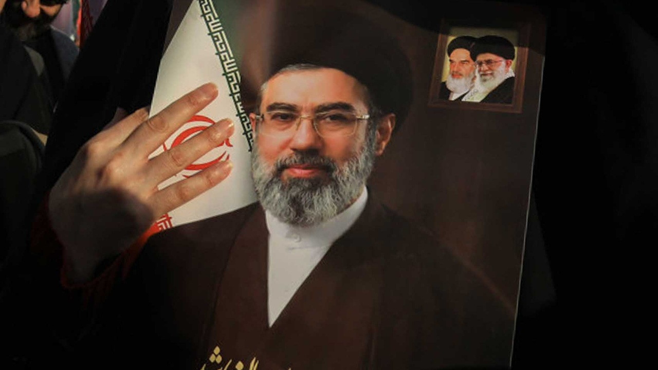 Hamaney'in danışmanından Trump'ın 'altyapı' tehdidine yanıt: Bölgedeki enerji tedarik zinciri yok olur