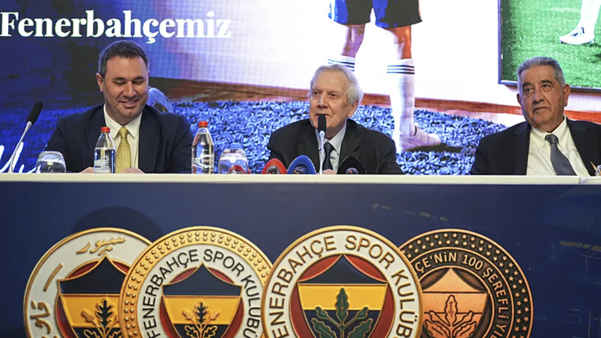 Fenerbahçe'den çarpıcı transfer açıklaması!