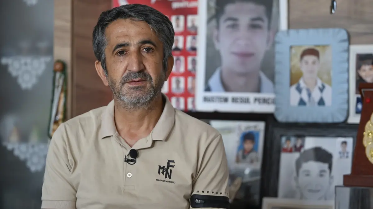 FETÖ ihanetinin 10'uncu yılı... Şehit babası: Çok şükür ki bayrağım göklerde