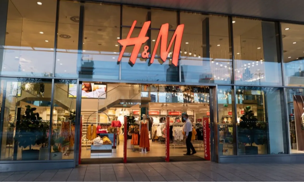 H&M'de büyük küçülme! 136 mağaza kapandı, bir marka rafa kalktı
