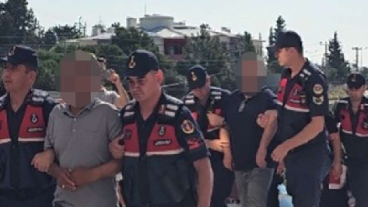 Silifke Belediyesi'nde "rüşvet" soruşturması! Belediye başkanı Mustafa Turgut ile birlikte 9 kişi tutuklandı