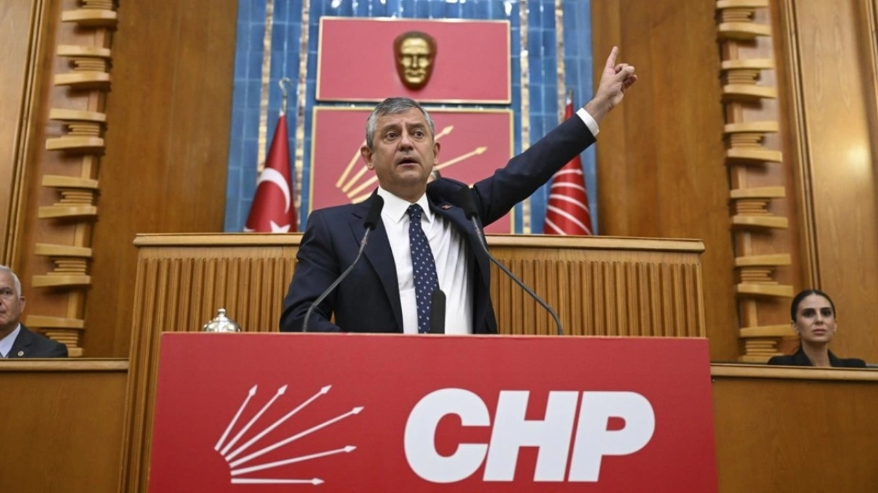 Özgür Özel yeni partinin yol haritasını açıkladı