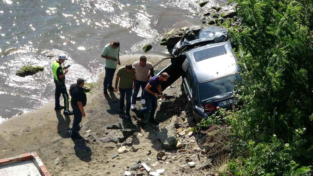 Ordu'da otomobil 30 metreden deniz kıyısına uçtu: "Uçak düşüyor zannettim"