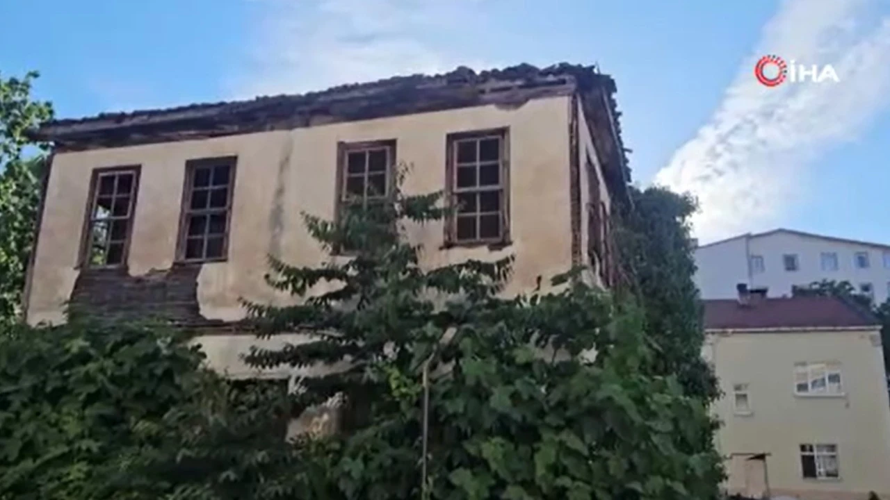 Metruk binada erkek cesedi bulundu