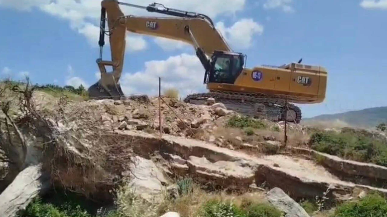 Danıştay’ın yürütmeyi durdurma kararına rağmen Akbelen’de çalışma başlatıldığı belirtildi