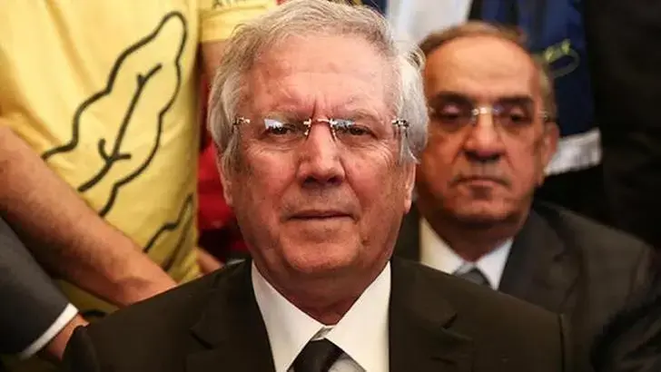 Aziz Yıldırım, Fenerbahçe’nin kamp yaptığı Topuk Yaylası’na geldi