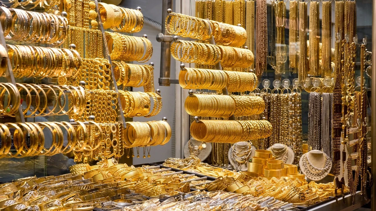 2008'den bu yana ilk! Altın piyasasında tarihi çöküş: Yatırımcı ne yapacak