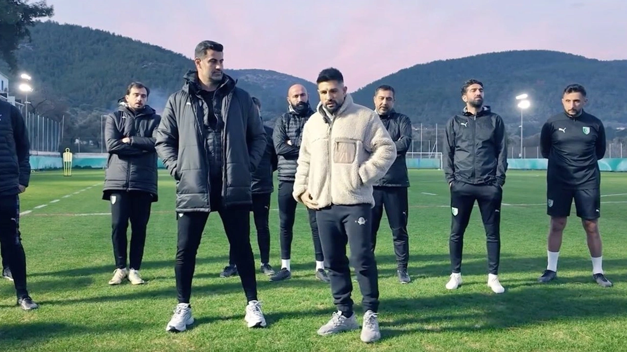 Süper Lig'e çıkamayınca geri döndü: Kulübede oturacak
