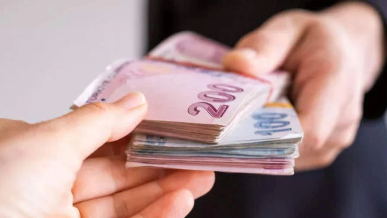 Merkez Bankası kararı için nefesler tutuldu: Faizler artacak mı azalacak mı?