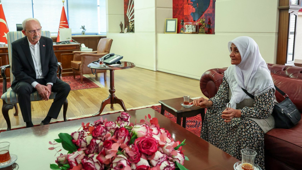 CHP Genel Başkanı Kemal Kılıçdaroğlu, Narin Güran'ın ailesini kabul etti