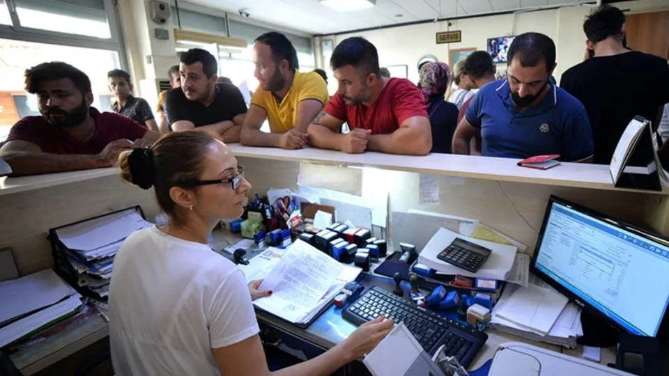 AYM iptal kararı Resmi Gazete'de yayımlandı: Noterlerin tatil mesaisine anayasa engeli | GÜNDEM HABERLERİ