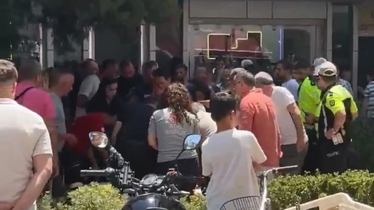 İzmir'de dehşet anları: Tabancayla ateş açtı
