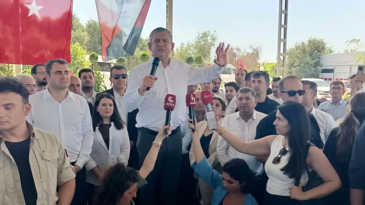 Özgür Özel, İzmir'de konuştu: Bizim adımız Tatar Ramazan, biz bu oyunu bozarız
