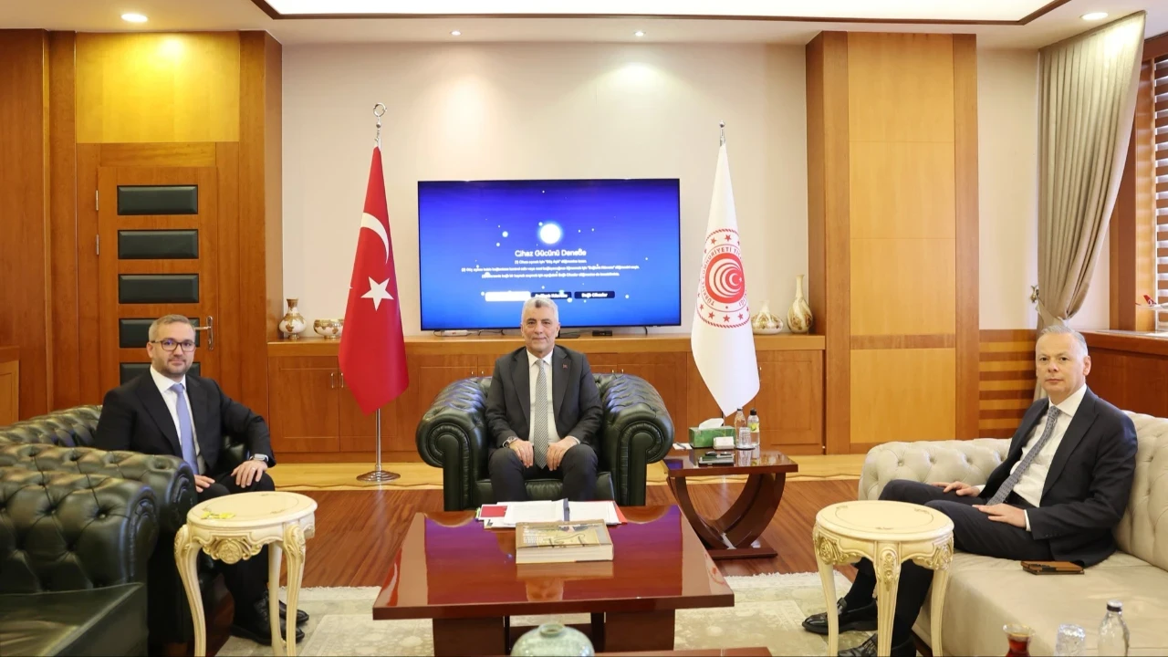 Ticaret Bakanı ile TCMB Başkanı bir araya geldi