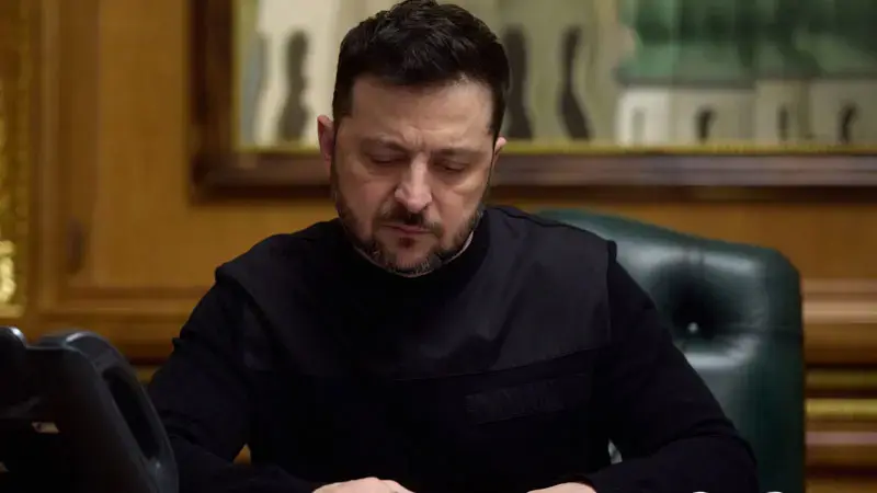 Zelenskiy, Trump ve Macron ile telefonda görüştü