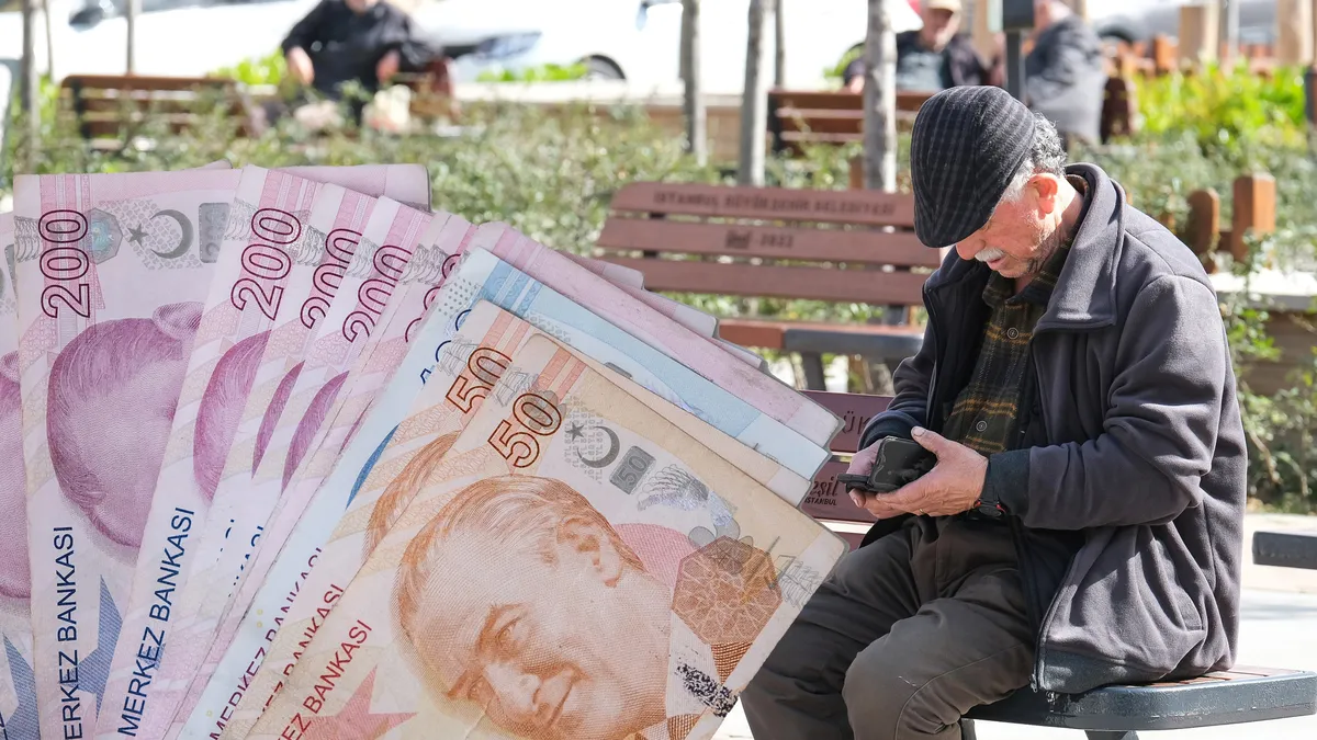 Vefasız toruna kötü haber! 'Ölene kadar bakma' anlaşması için Yargıtay'dan çok konuşulacak karar